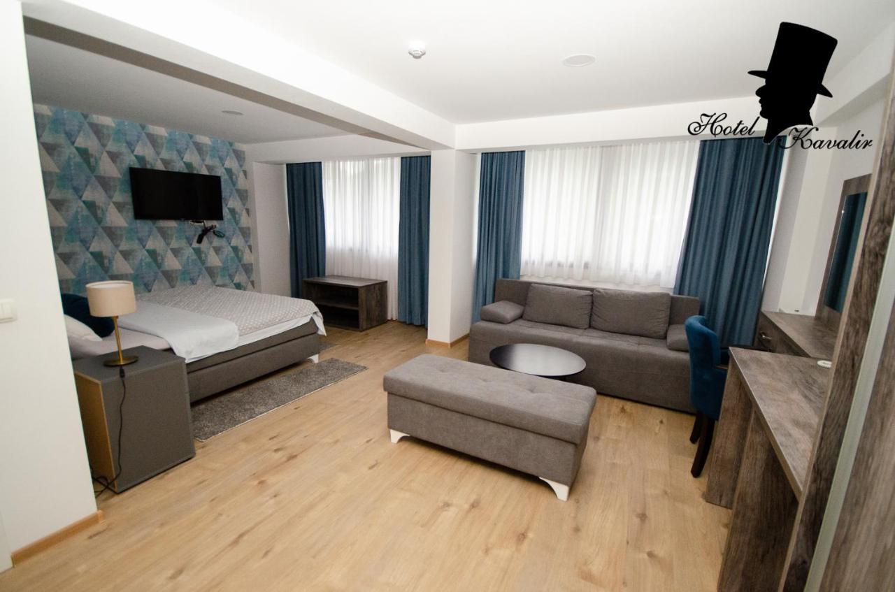 Hotel Kavalir Zepce Extérieur photo