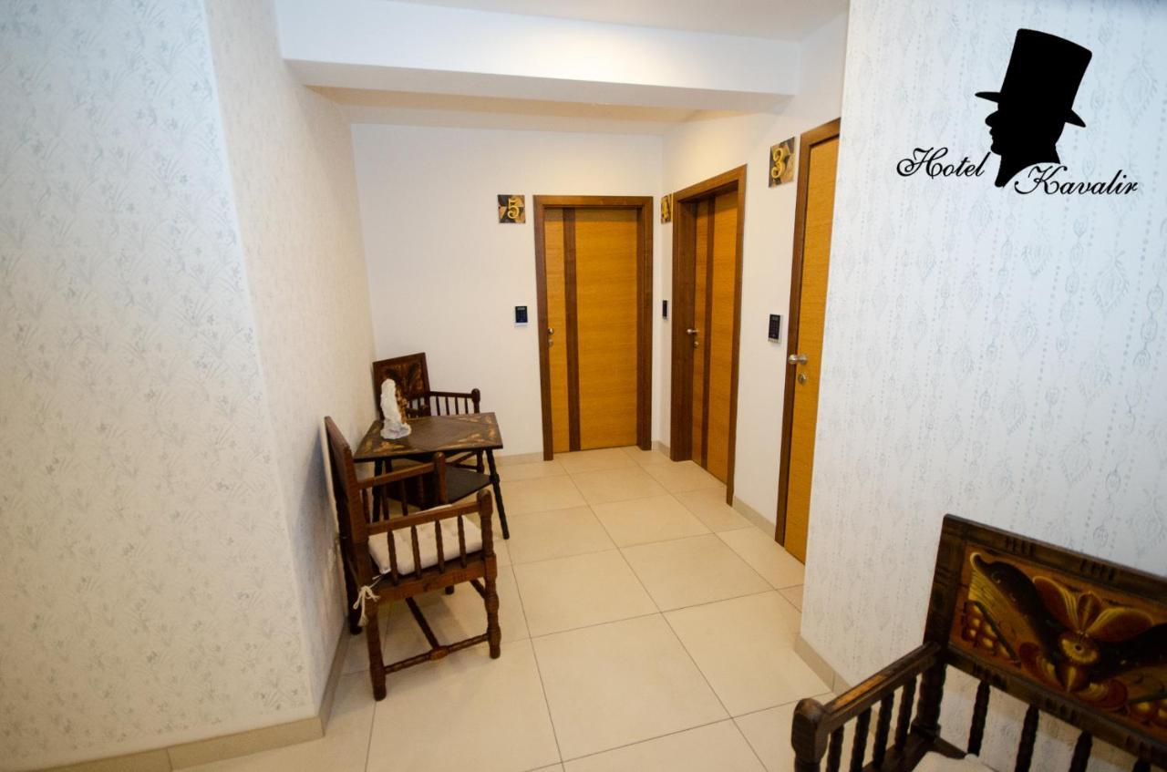 Hotel Kavalir Zepce Extérieur photo