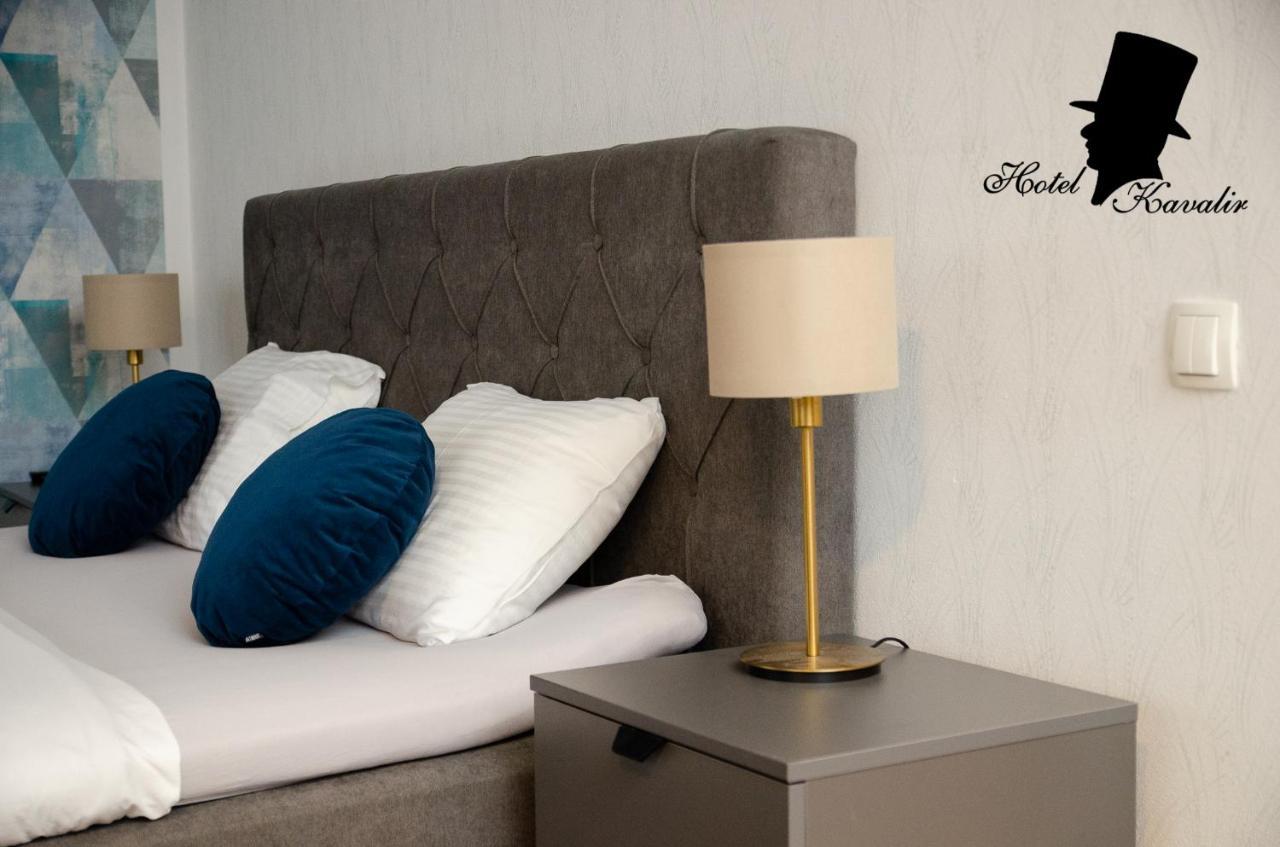 Hotel Kavalir Zepce Extérieur photo