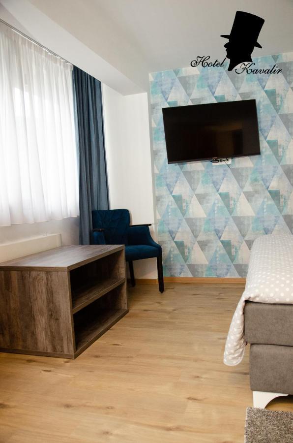 Hotel Kavalir Zepce Extérieur photo