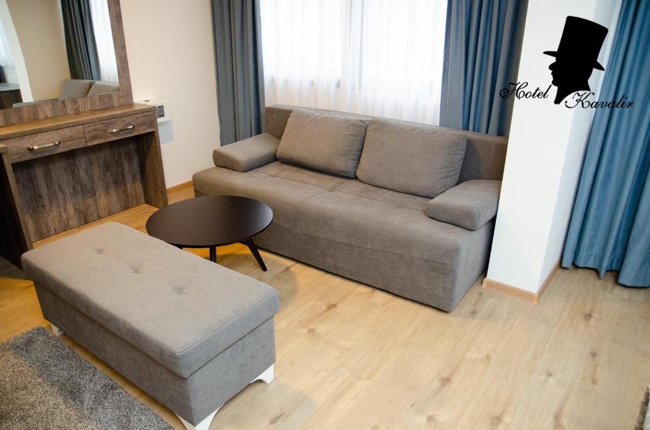 Hotel Kavalir Zepce Extérieur photo