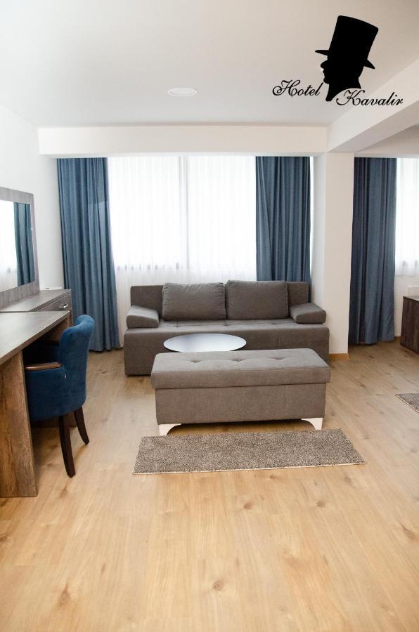 Hotel Kavalir Zepce Extérieur photo